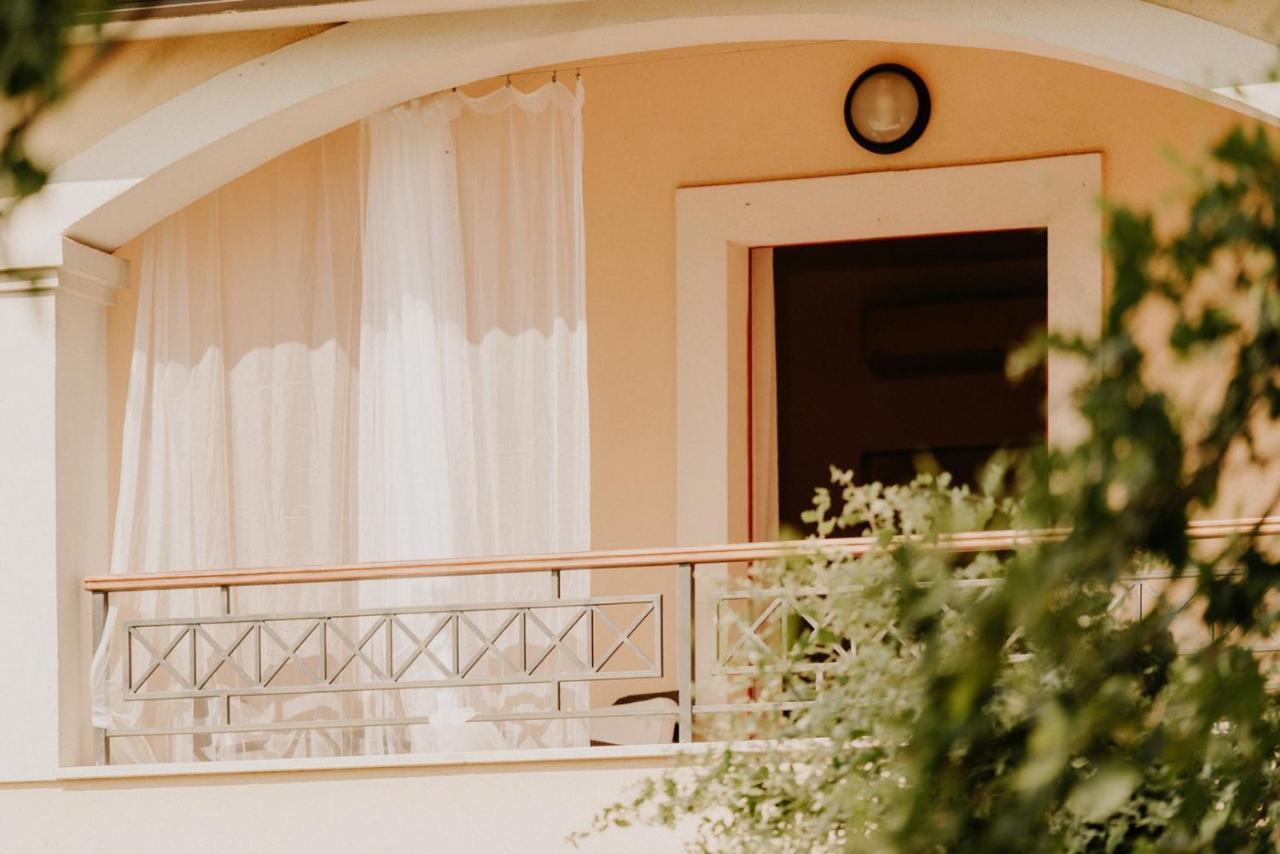 Bed And Breakfast Kolo Adults Only Bužinija Exteriör bild