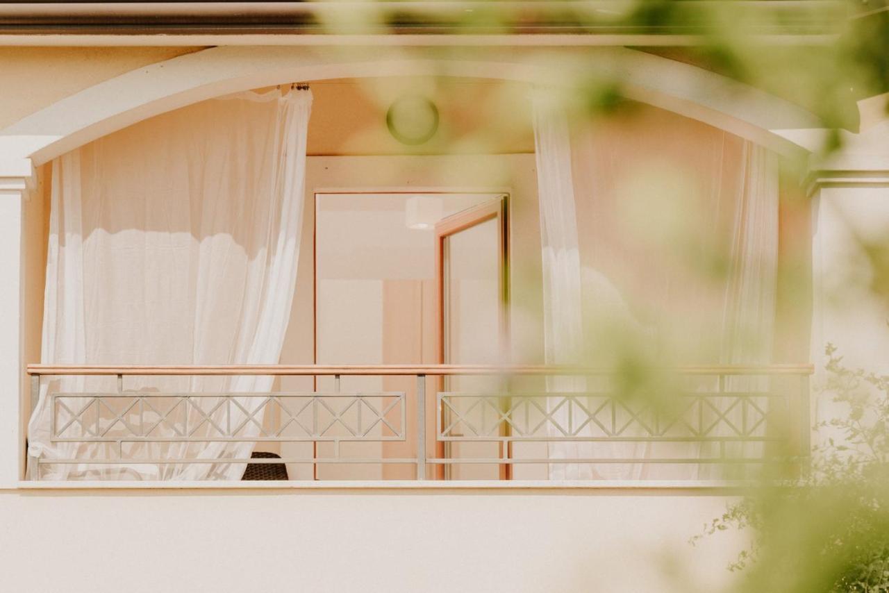 Bed And Breakfast Kolo Adults Only Bužinija Exteriör bild