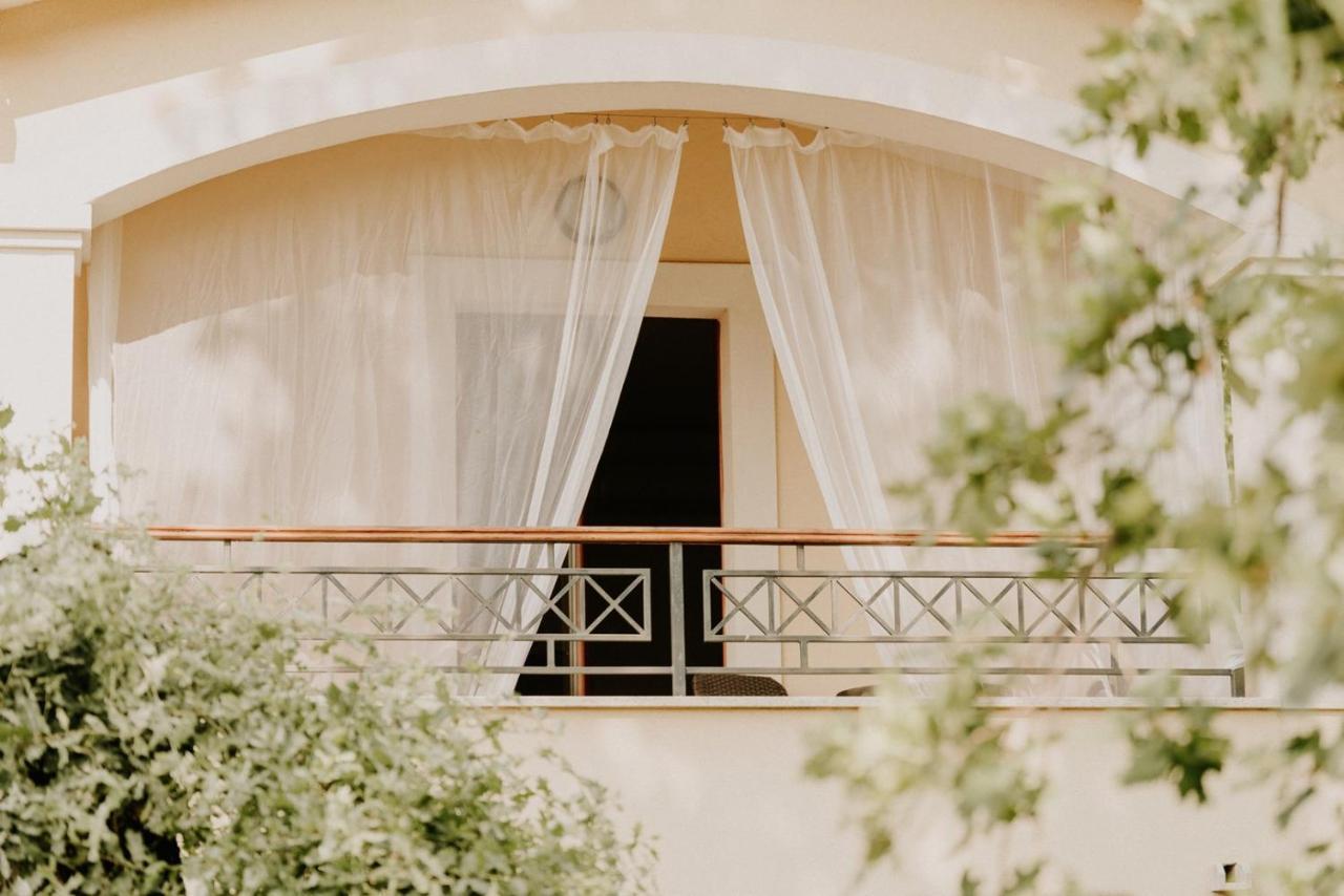 Bed And Breakfast Kolo Adults Only Bužinija Exteriör bild